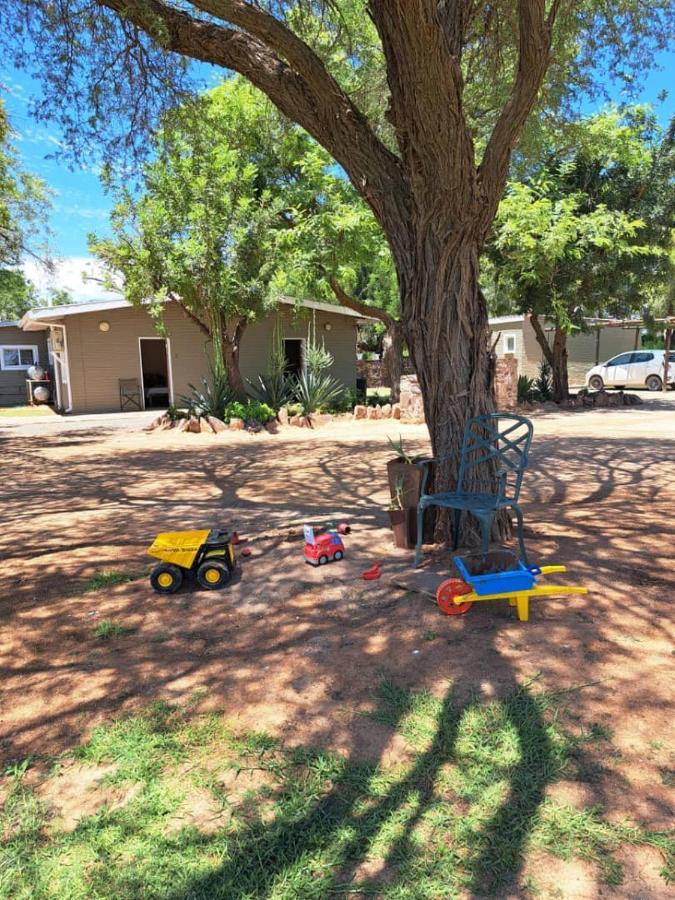 Koha Guesthouse Mariental Exterior photo